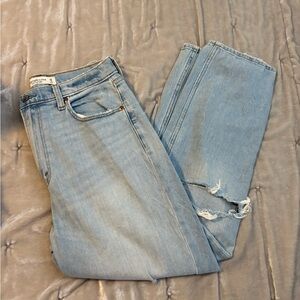 Abercrombie & Fitch Light Blue Cropped Jeans